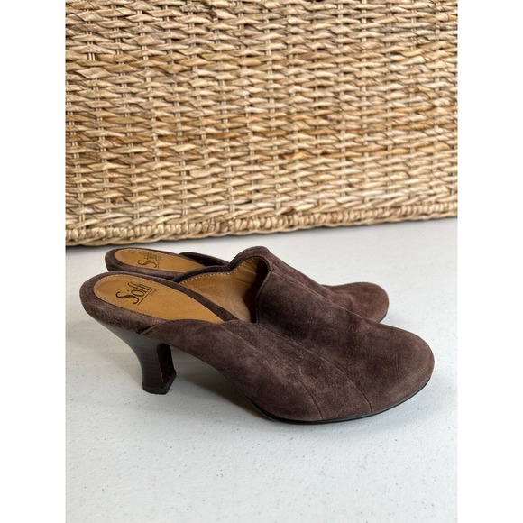 Sofft Women's Brown Suede Scalloped Heels Mules Leather Upper Size 9.5M - Picture 3 of 15